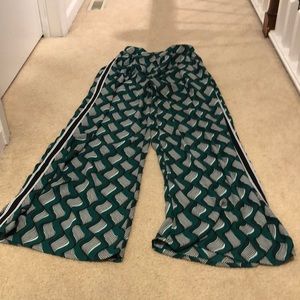 Wide-legged High Wasted Pants